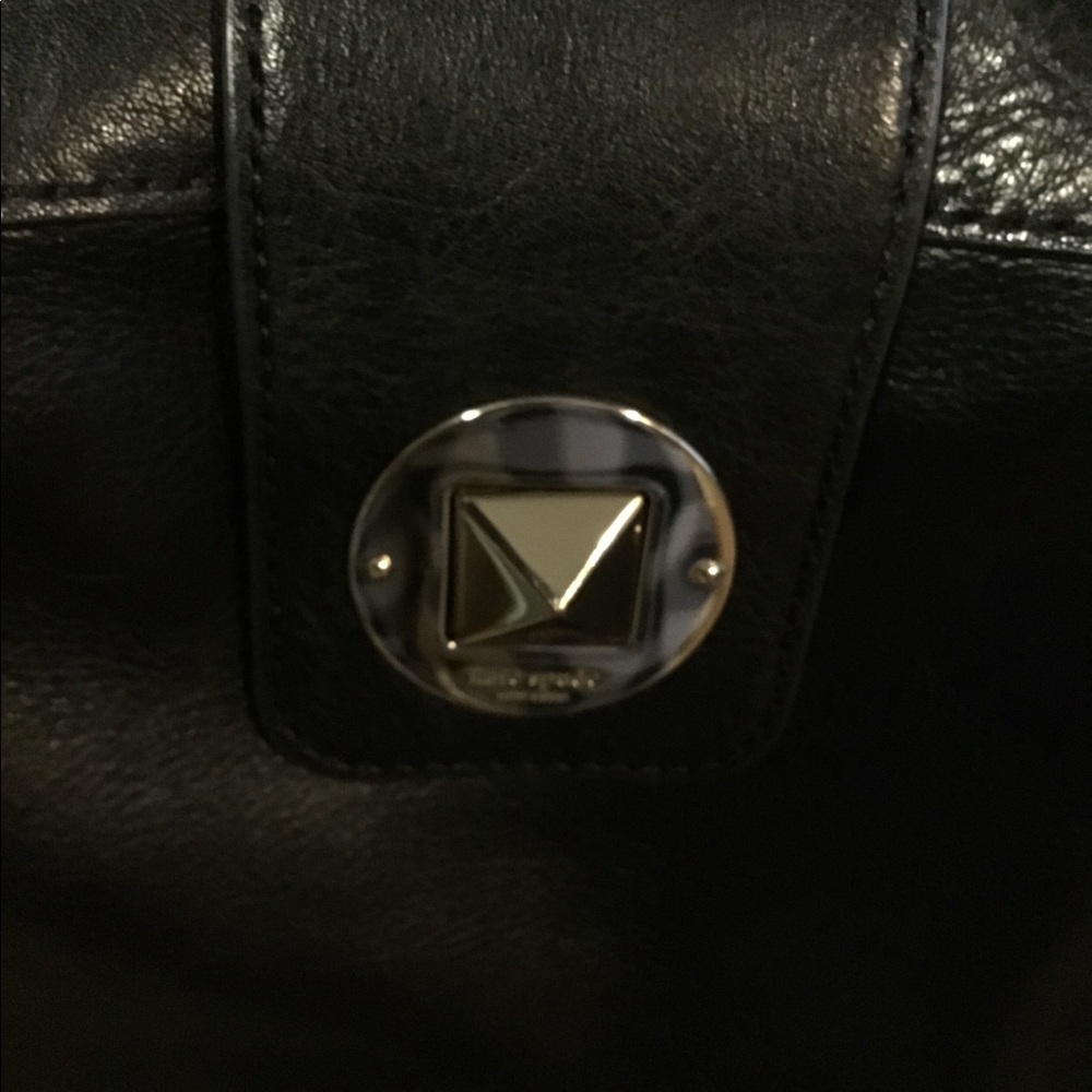 Like New Kate Spade Crossbody. - Picture 6 of 8